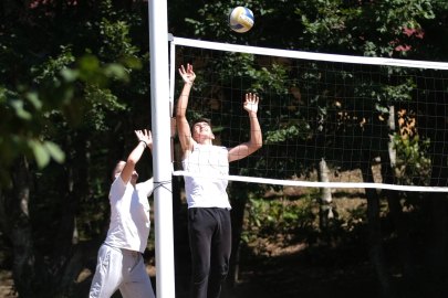 Kocaeli'de Kılavuz Gençlik’ten motivasyon kampı