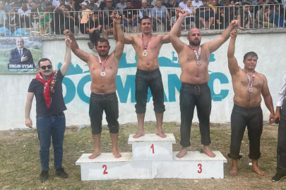 Sakarya'nın pehlivanı Kütahya kürsüsünde