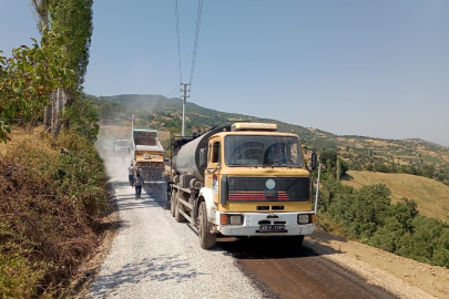 Manisa'dan ulaşım konforu için 13 bin ton asfalt