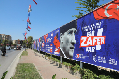 Bursa'nın her köşesi ayrı bir coşku