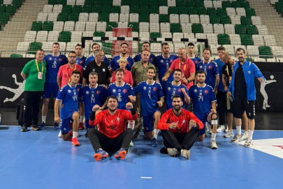 Bursa Nilüferli hentbolcular yeni sezona galibiyetle başladı