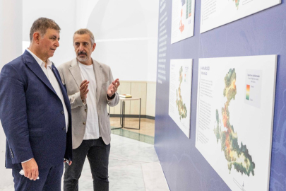 "İz’in Peşinde" İzmir'in geleceğini anlatıyor