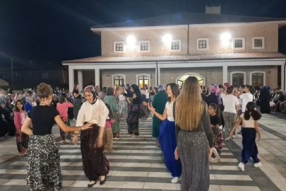 Bilecik Pazaryeri'nde şalvar gecesinde buluştular