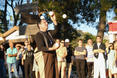 İzmir Enternasyonal Fuarı’nda sokak sanatları büyüledi