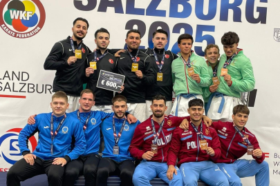 Bursalı karateciler Avusturya’da 2 madalya kazandı