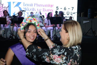 'Pişmaniye Güzeli'nin tacı Fatma Başkan'dan