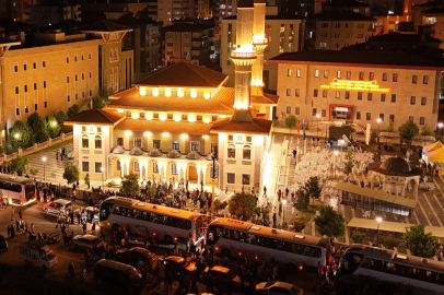 Gaziantep’ten Umre’ye gidecek ilk kafile uğurlandı