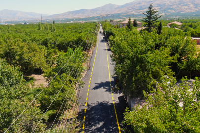 Malatya'da ilçelere yoğun yol ve asfalt mesaisi