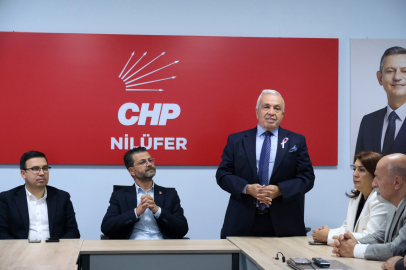 Başkan Özdemir'den CHP Nilüfer'e 'hayırlı olsun' ziyareti