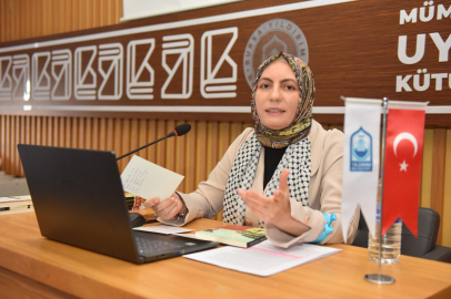 Bursa Yıldırım'da 'kitap tahlili' başladı