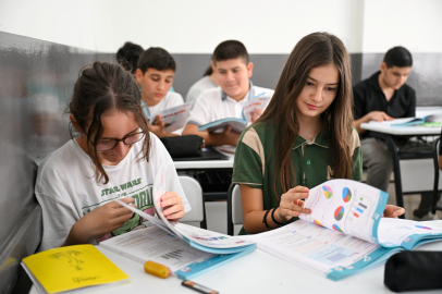 Bornova’da eğitime büyük destek