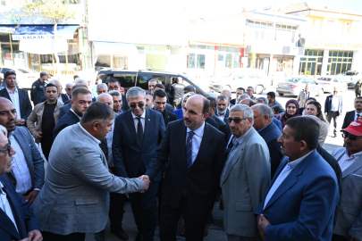 İbrahim Altay vatandaşın sorunlarını dinledi