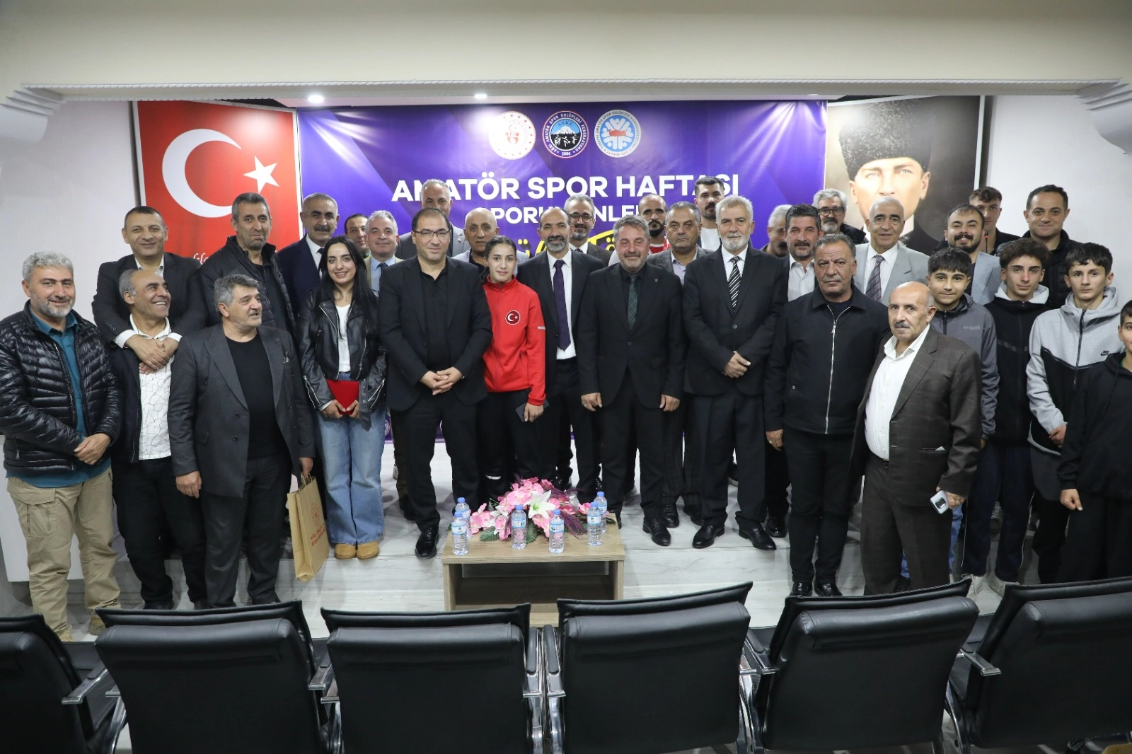 Ağrı'da sporda 'Yılın Enleri' ödüllendirildi