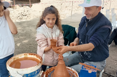 Bursa'da minik kaşifler İznik'te tarih ve kültürle buluştu