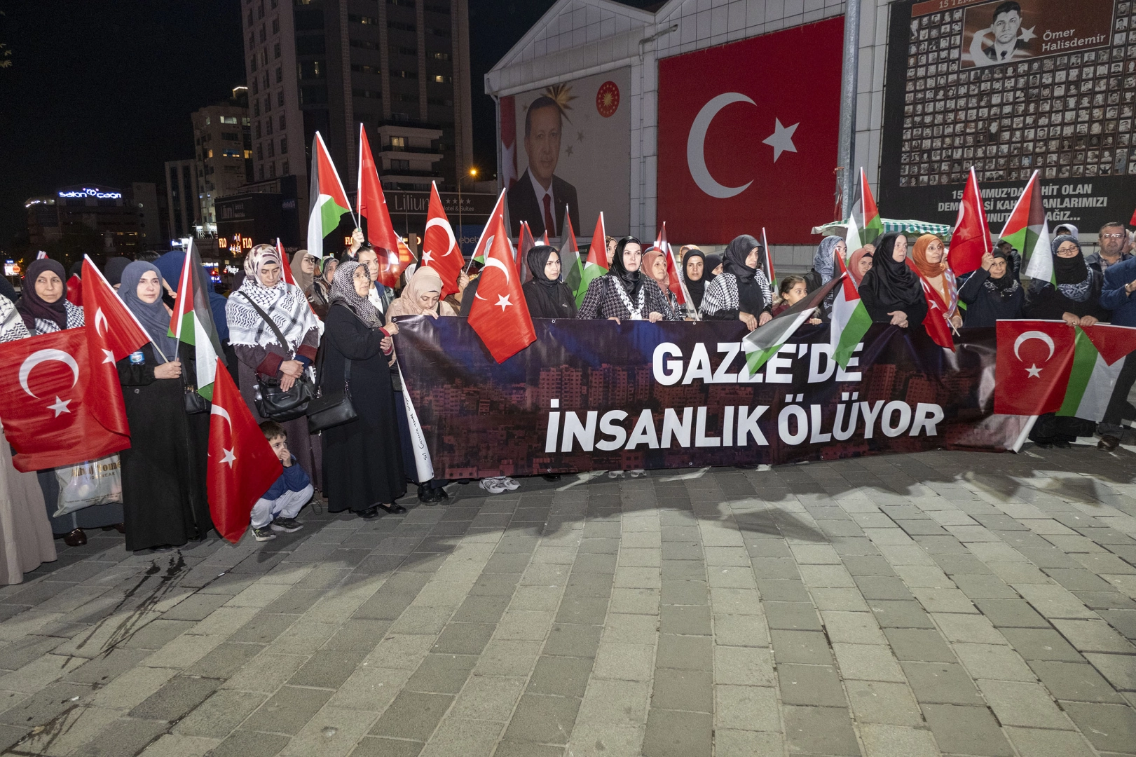 Bursa Gönüllü Kuruluşlar Platformu’ndan Gazze’ye destek