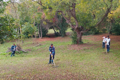 Kocaeli Darıca Millet Bahçesi’nde temizlik seferberliği