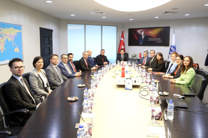 KAYSO ticaret müşavirlerini 'birebir' görüştürdü