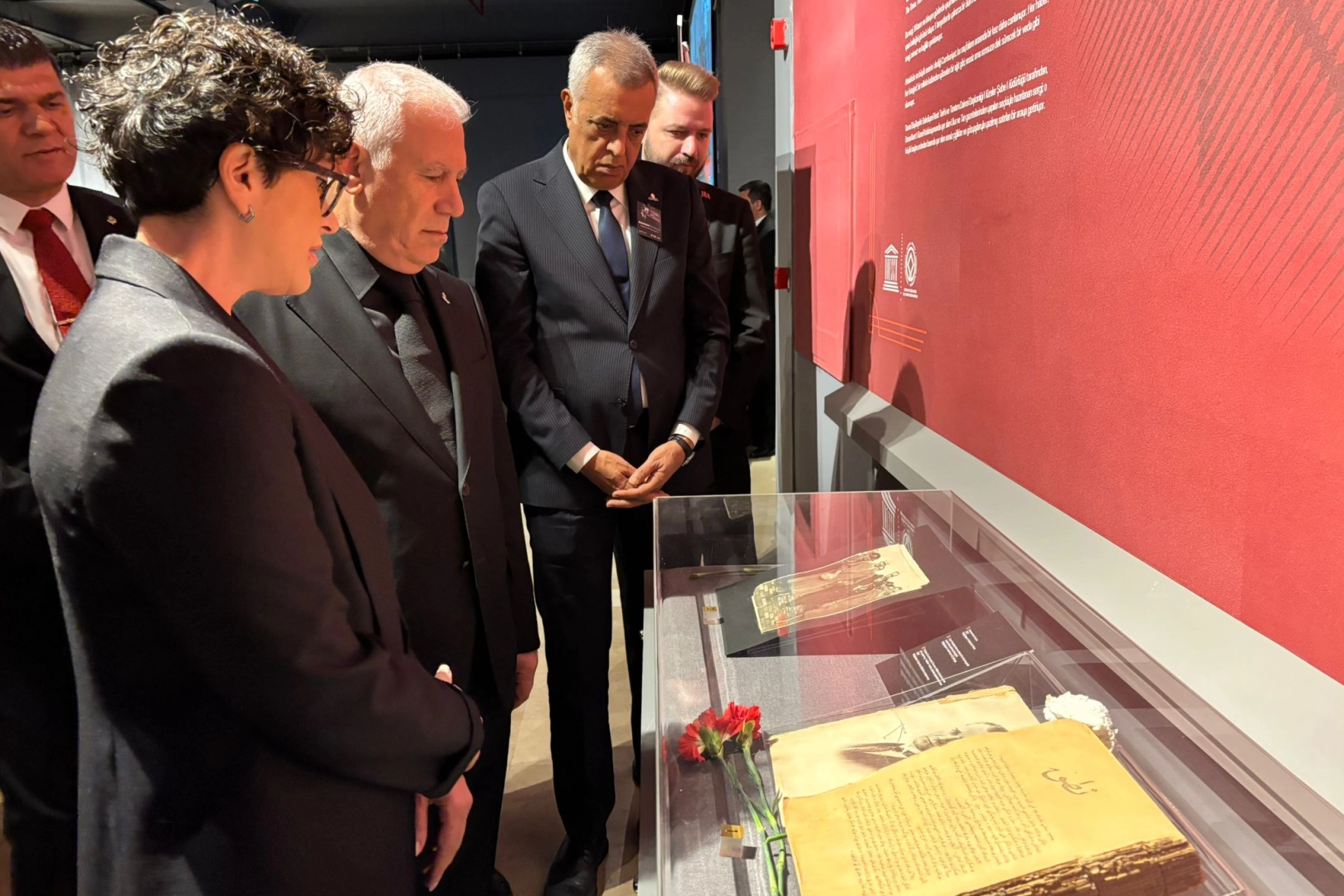 Bursa’da 10 Kasım’a özel iki ayrı sergi