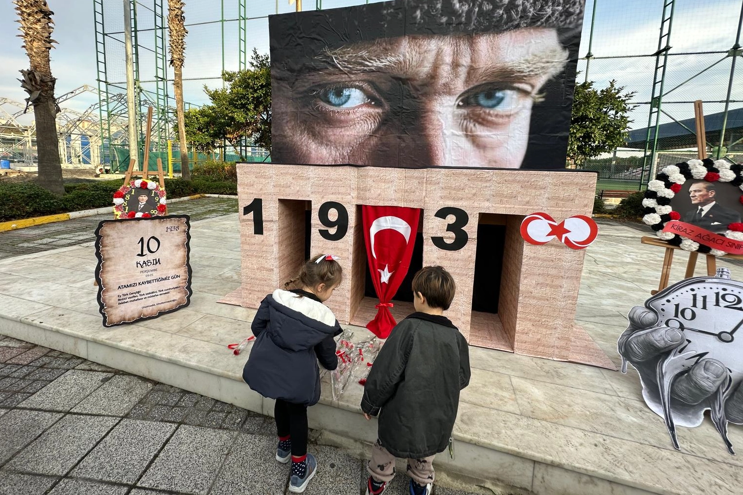 İstanbul Bakırköy 10 Kasım'da Ata'sını andı