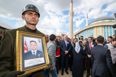 Üç şehidimiz de Ankara'da son yolculuğuna uğurlandı