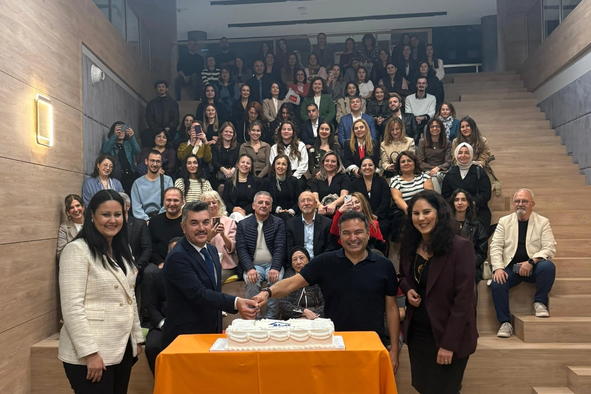 LÖSEV Bursa’da gönüllü öğretmenlerini unutmadı