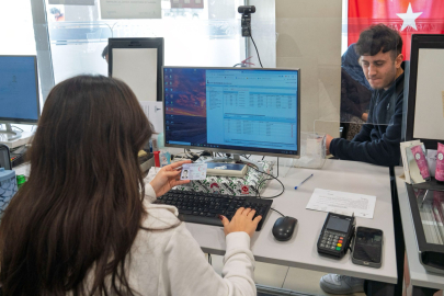 'Genç İzmirim Kart' dönemi başladı