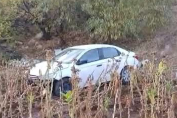 Adıyaman’da şarampole devrilen otomobilde 1 kişi yaralandı