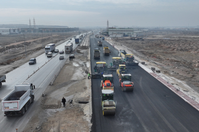 Konya Aslım Caddesi'nde üst yapı çalışması