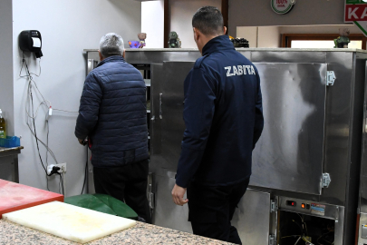 İzmir Narlıdere’de eğlence mekanlarına yılbaşı denetimi