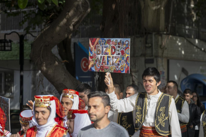 Mersin’de ‘Biz de Varız’ yürüyüşü