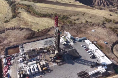 Gençler sondaj sahasında... Silopili öğrenciler petrol arama çalışmalarını yerinde inceledi