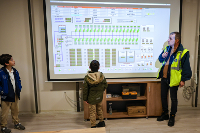 Sakarya'da ilkokul öğrencileri suyun hikayesini dinledi