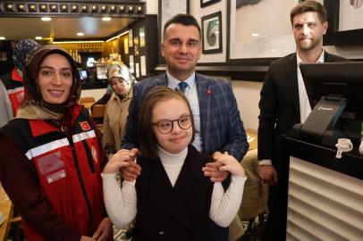 Erzurum'da Aile ve Sosyal Hizmetler'den 'sevgi köprüsü' bağı