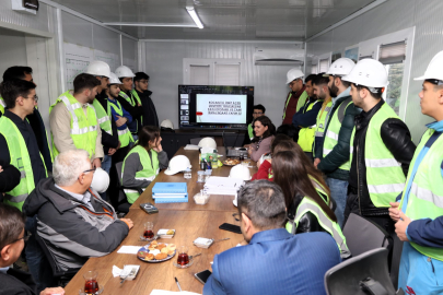 KOÜ'lü öğrenciler Büyükşehir'in projesini inceledi