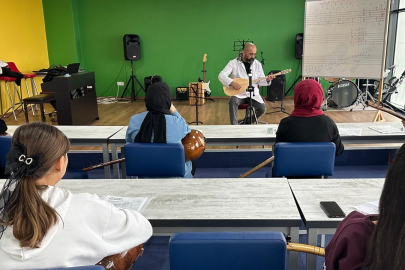 Çayırova’da bağlama kurslarına yoğun ilgi