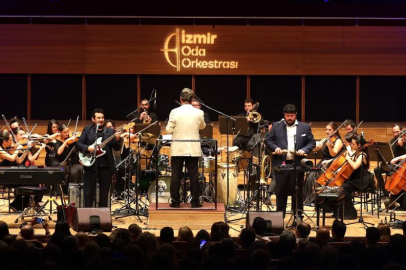 İzmir Oda Orkestrası Latin müzikleriyle dans ettirdi