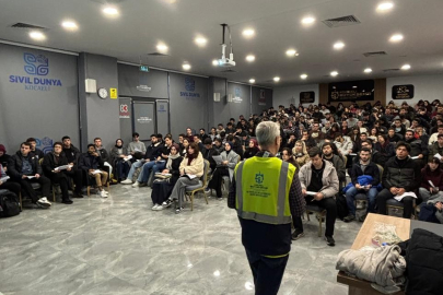 Kocaeli'de TEKNOFEST öğrencilerine ilk yardım eğitimi