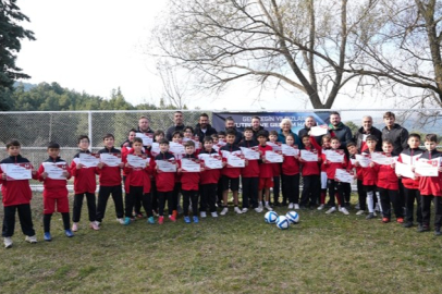 Denizli’de geleceğin yıldızları futbol kampında buluştu