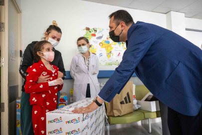 Bornova’da minik kalplere dayanışma desteği