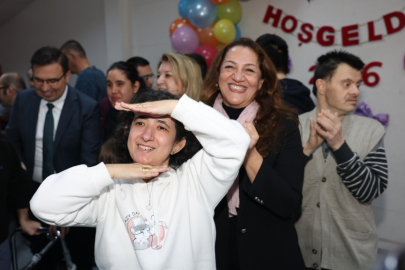 Bursa Nilüfer'de Bizim Ev'de yılbaşı heyecanı