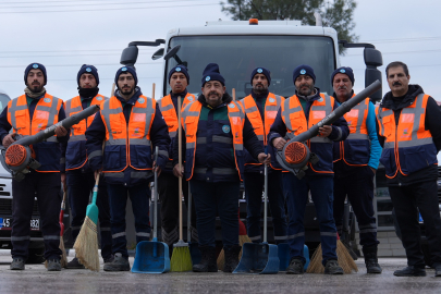 Manisa'da 'Çöp Avcıları' kirliliğe karşı sahada
