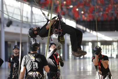 Bursa Büyükşehir ekibi afetlere her daim hazır