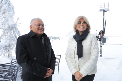 Eski Başbakan Tansu Çiller Kayseri'de