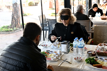 Antalya Muratpaşa’dan ‘Beyaz Baston’ farkındalığı