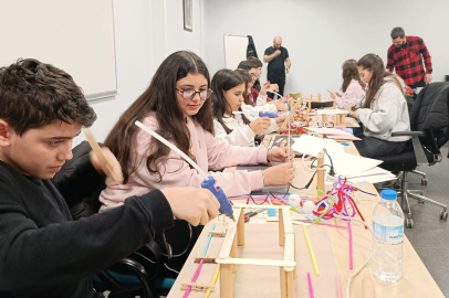 Bursalı öğrenciler eğlenerek yerinde öğrendi