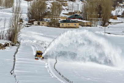 Van'da 220 köy yolu ulaşıma kapalı