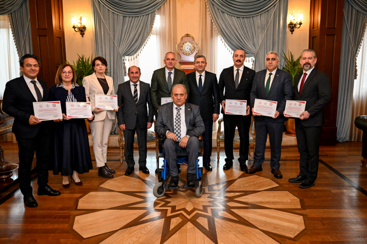 Antalya Muratpaşa’ya ‘Erişilebilirlik Belgesi’