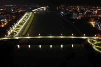 Ordu'da Yeni Melet Köprüsü ışıl ışıl oldu