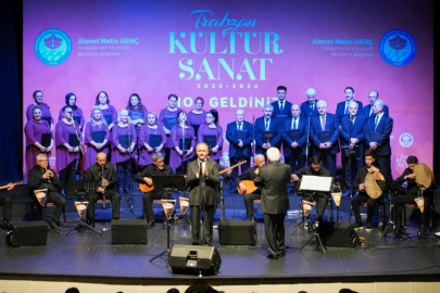 Trabzon’da Türk Halk Müziği rüzgarı esti