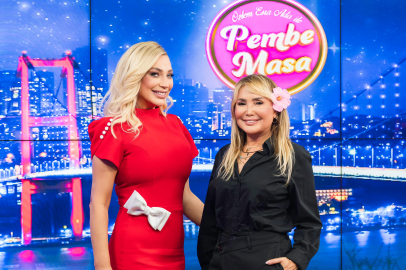 Yonca Evcimik Pembe Masa’da samimi açıklamalar yaptı